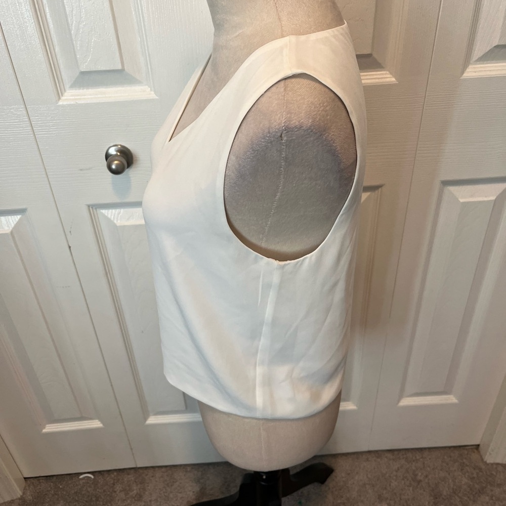 Babaton from Aritizia size S Elegant White Sleeveless Top - Picture 7 of 15